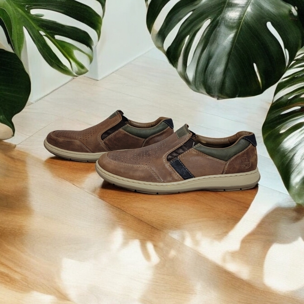 Rieker Men's size Euro 44 US 10.5 suited for people with bunions. Lightweight. - Picture 2 of 7